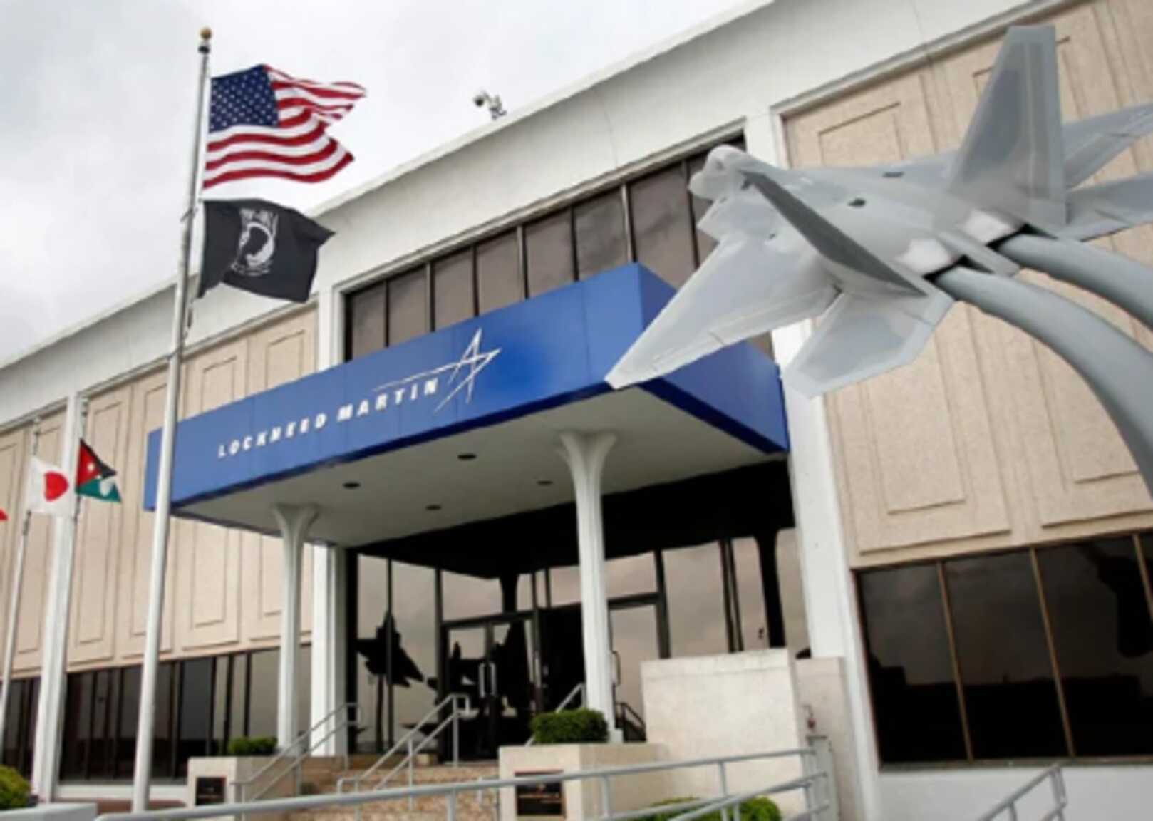 Aurora Contractors Awarded 55 Charles Lindbergh Blvd Renovation