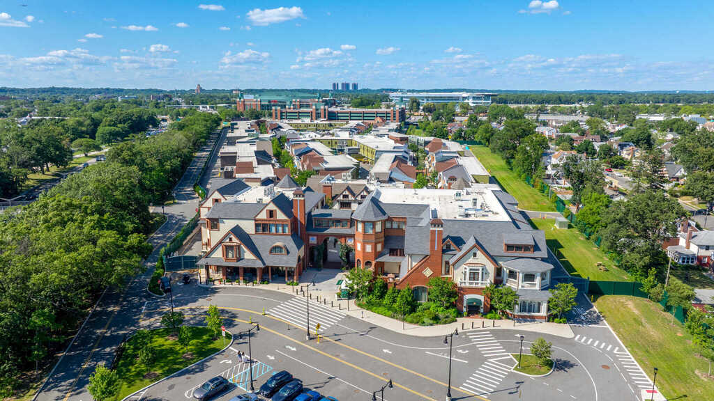 Belmont Park Retail Village - Exterior