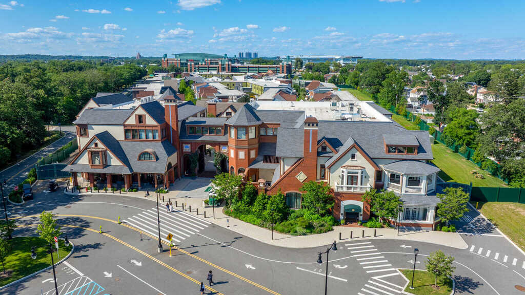 Belmont Park Retail Village - Exterior