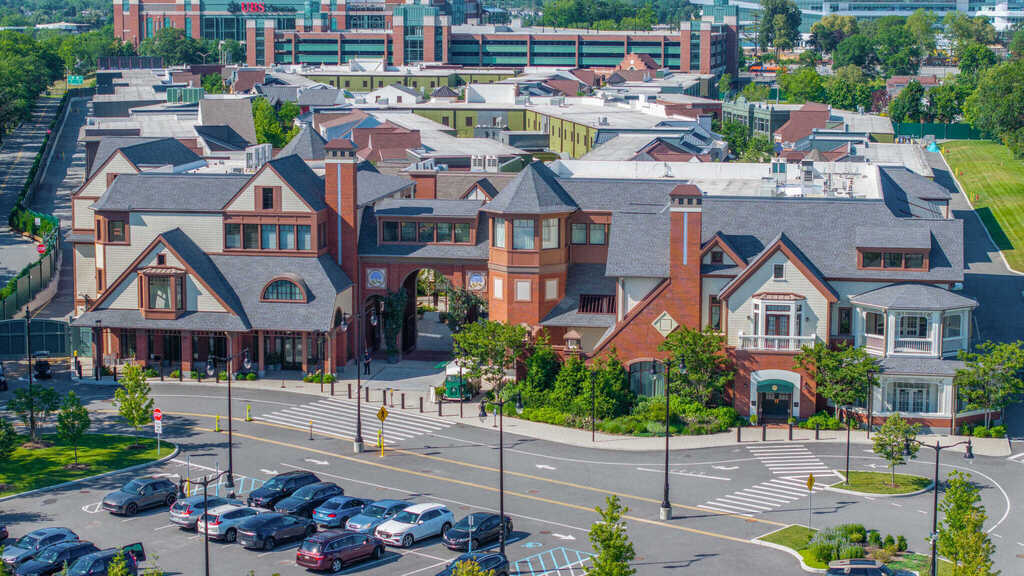 Belmont Park Retail Village