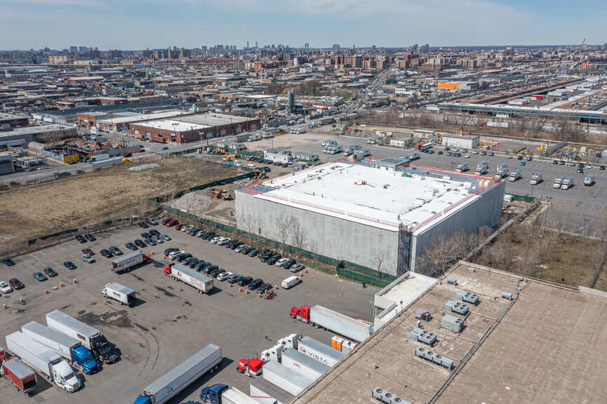 GrowNYC - Aerial photo of construction