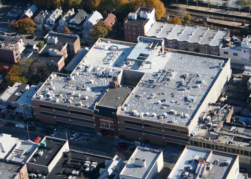 Kings Highway Office Building