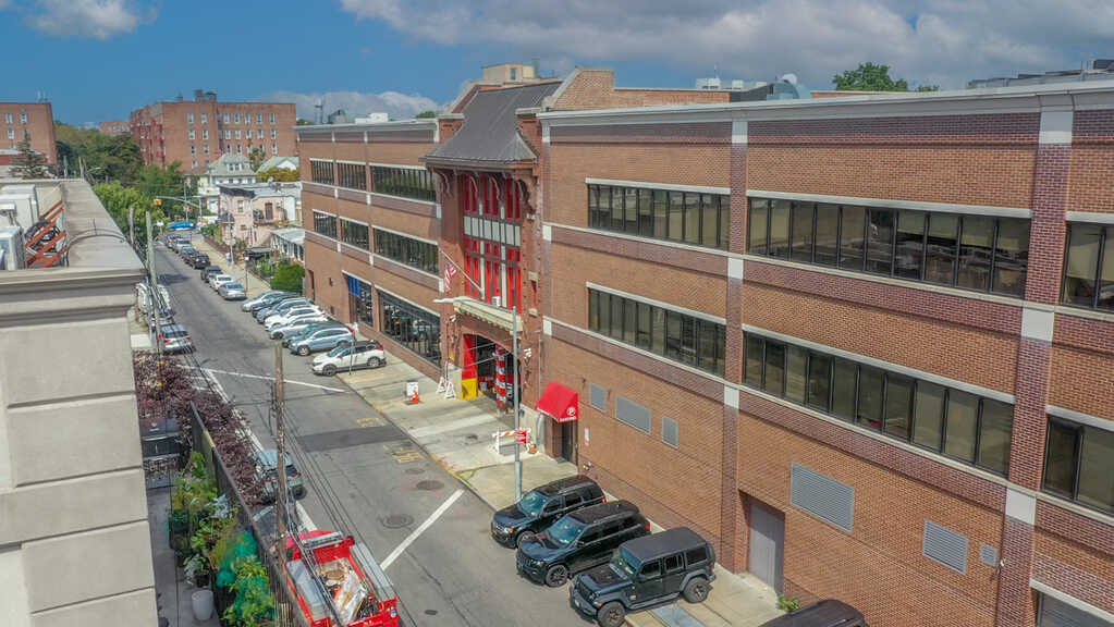 Kings Highway Office Building - Exterior Facade