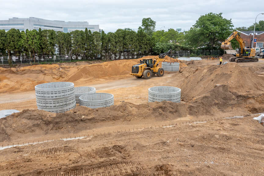 Meadowbrook Logistics Center - Construction