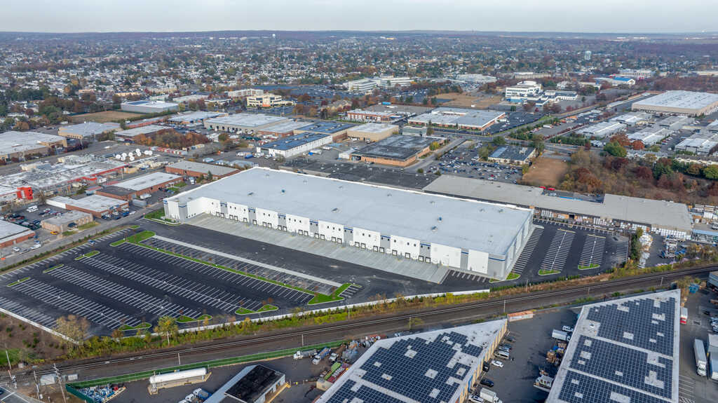 Nassau Logistics Center - Exterior
