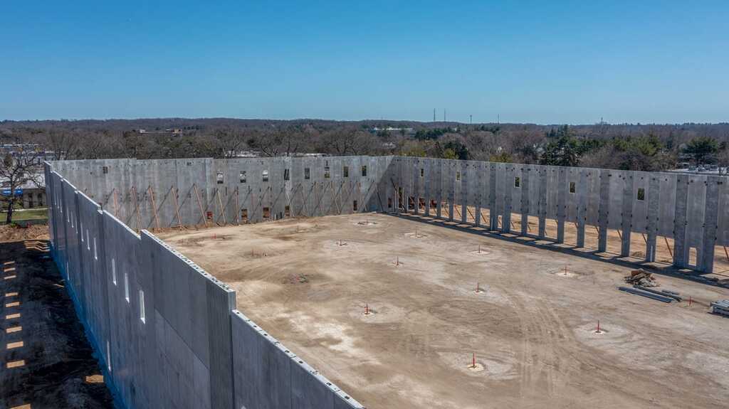 Rockefeller Group Crossways Logistics Center - Construction