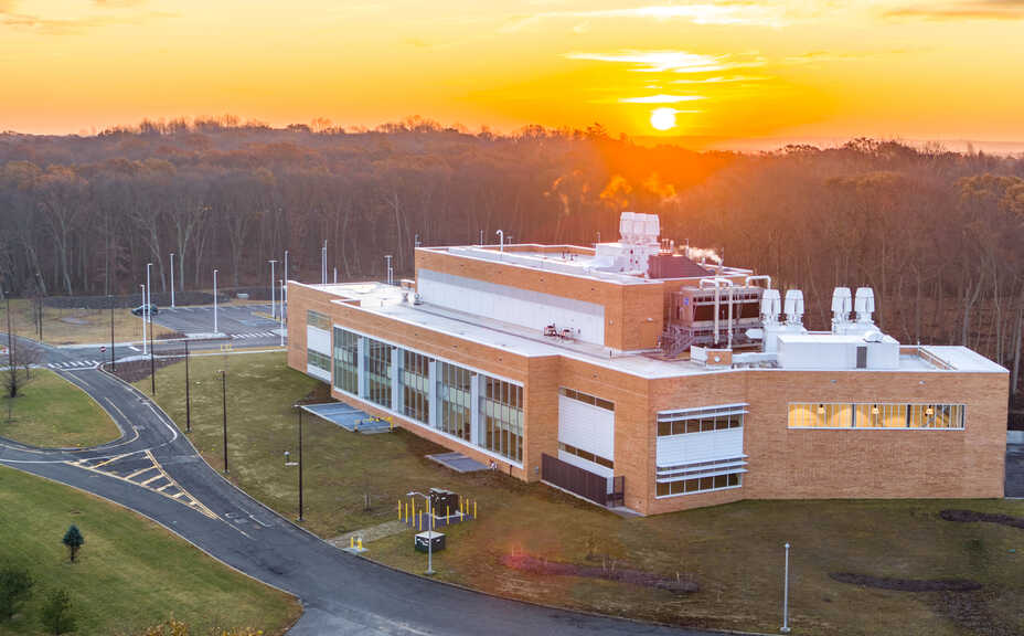 Stony Brook Innovation and Discovery Center - Exterior photo of Office